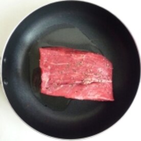 フライパンと鍋で簡単 時短 ローストビーフ レシピ 作り方 By Liqueur 楽天レシピ